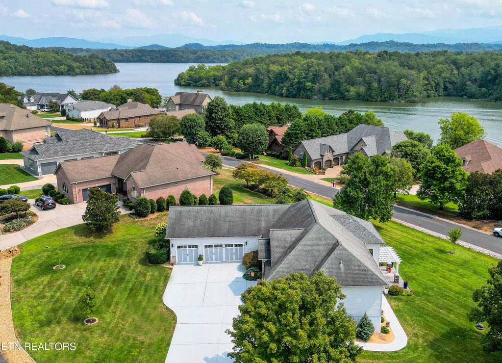 Photo of 125 Eladi Tr, Vonore, TN 37885 (MLS # 1313551)