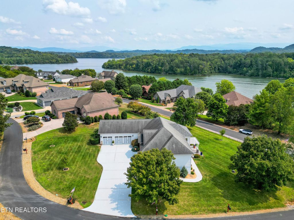 Photo of 125 Eladi Tr, Vonore, TN 37885 (MLS # 1313551)