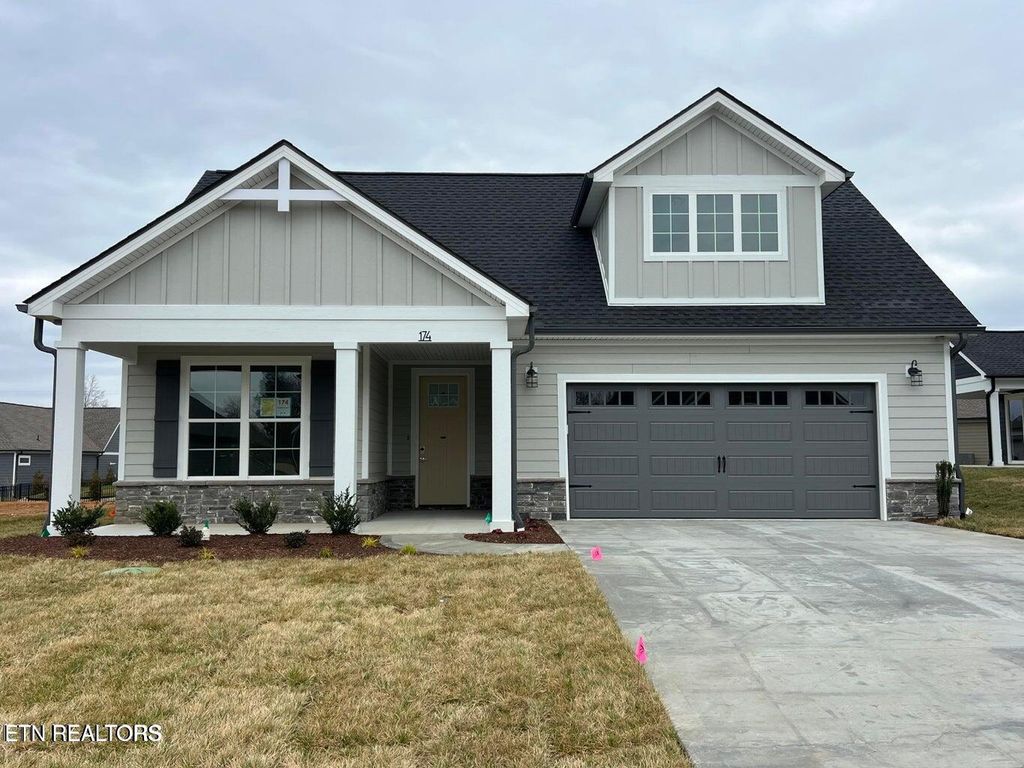 Photo of 174 Honeysuckle Drive, Lenoir City, TN 37771 (MLS # 1339215)