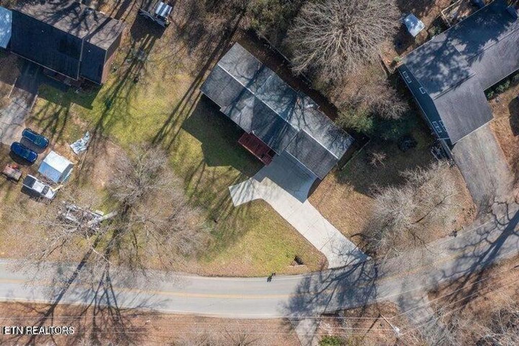 Photo of 517 Bowman Bend Rd, Harriman, TN 37748 (MLS # 1318479)