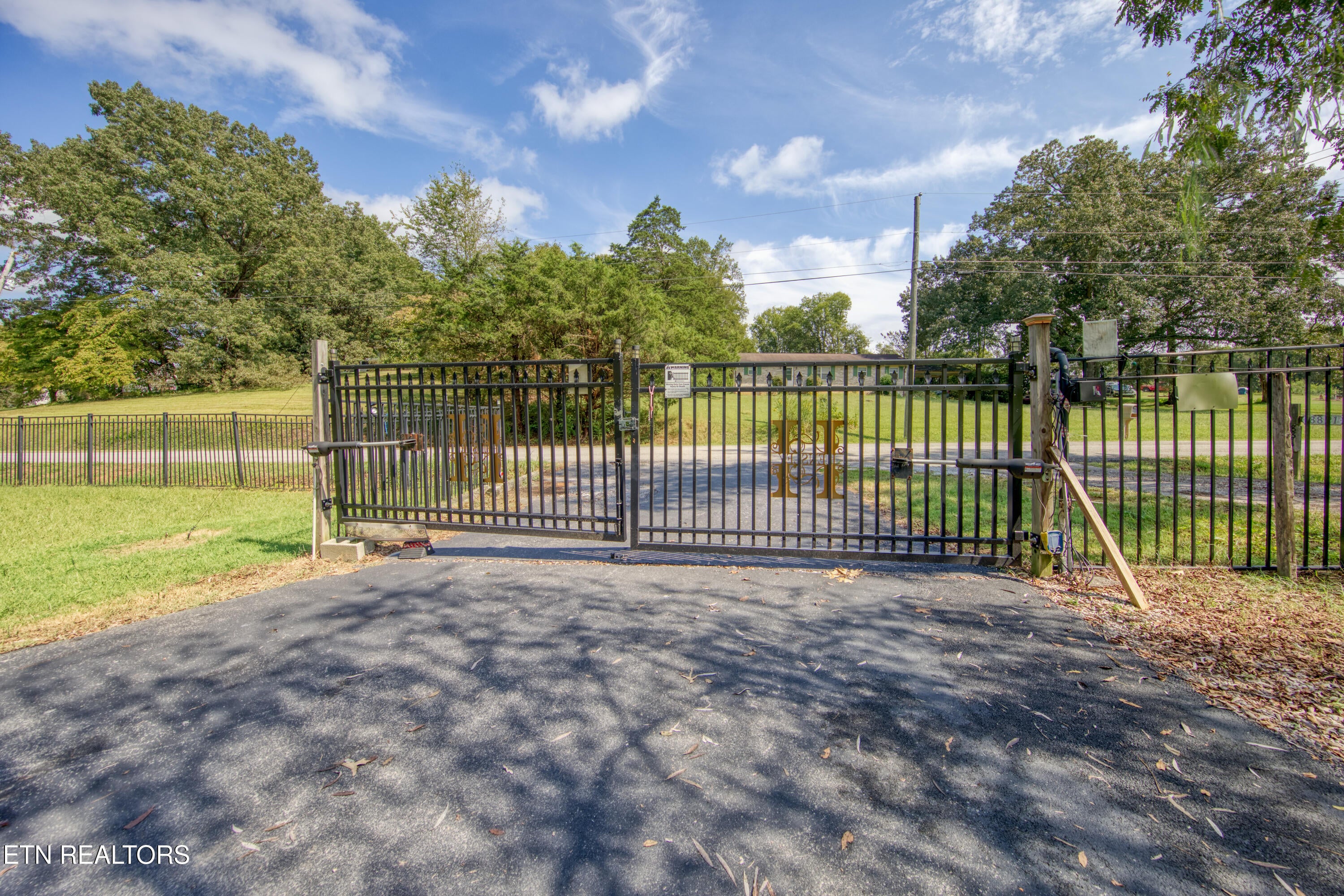 8820 Trout Rd