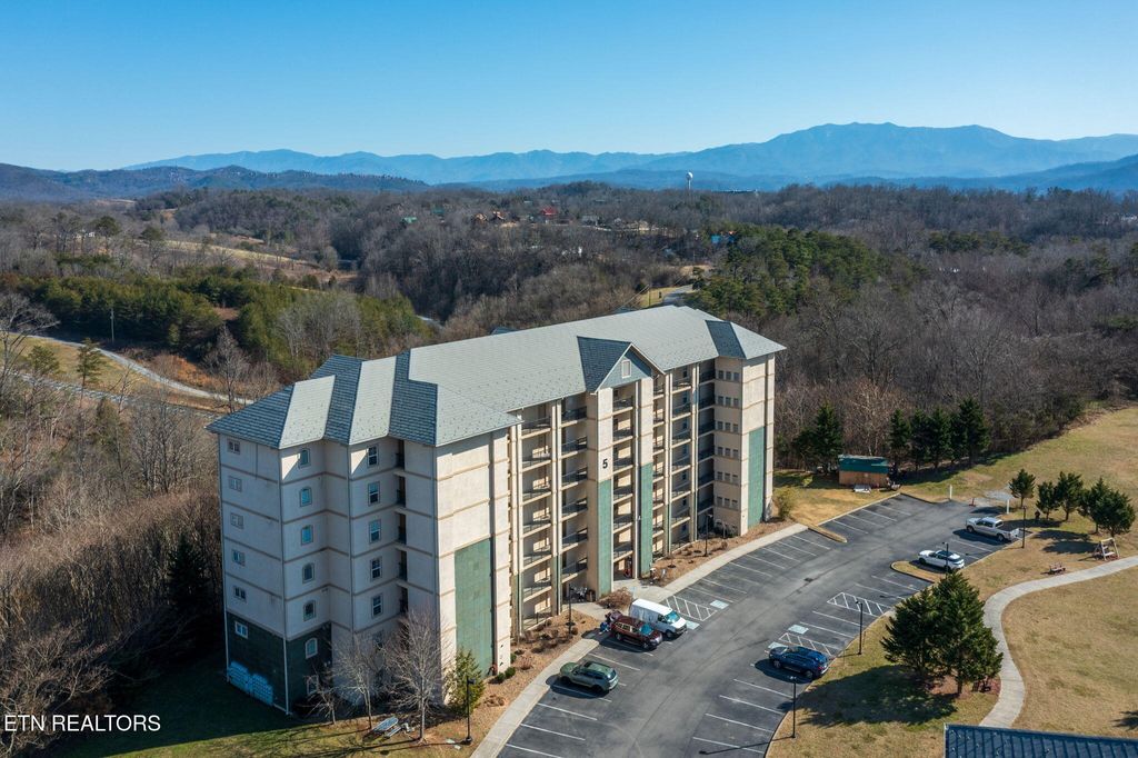 Photo of 124 Plaza Drive #UNIT 5603, Pigeon Forge, TN 37863 (MLS # 1329070)