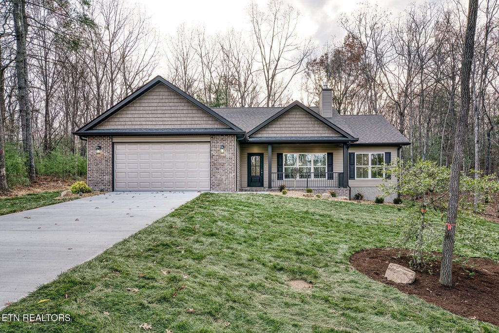 Photo of 149 Dalefield Loop, Crossville, TN 38558 (MLS # 1322178)