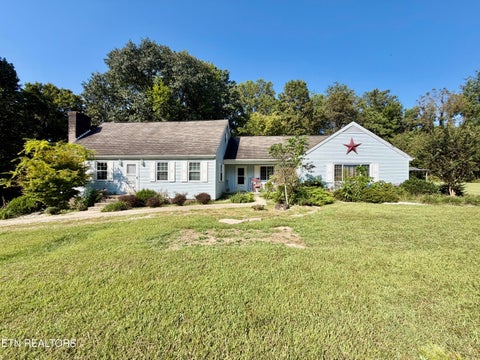 Photo of 770 Presidential Blvd, Harrogate, TN 37752 (MLS # 1355686)