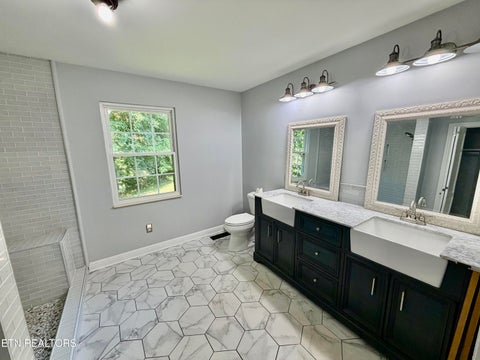 Tiny photo for 770 Presidential Blvd, Harrogate, TN 37752 (MLS # 1355686)
