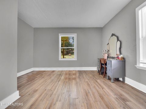 Tiny photo for 2123 Vermont Ave, Knoxville, TN 37921 (MLS # 1317677)