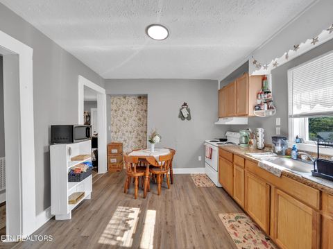 Tiny photo for 2123 Vermont Ave, Knoxville, TN 37921 (MLS # 1317677)