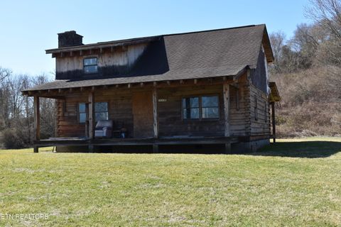 Photo of 301 Smith Drive, Harrogate, TN 37752 (MLS # 1331220)