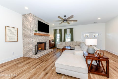 Tiny photo for 910 Sophie Drive, Greenback, TN 37742 (MLS # 1354730)