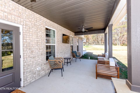 Tiny photo for 910 Sophie Drive, Greenback, TN 37742 (MLS # 1354730)