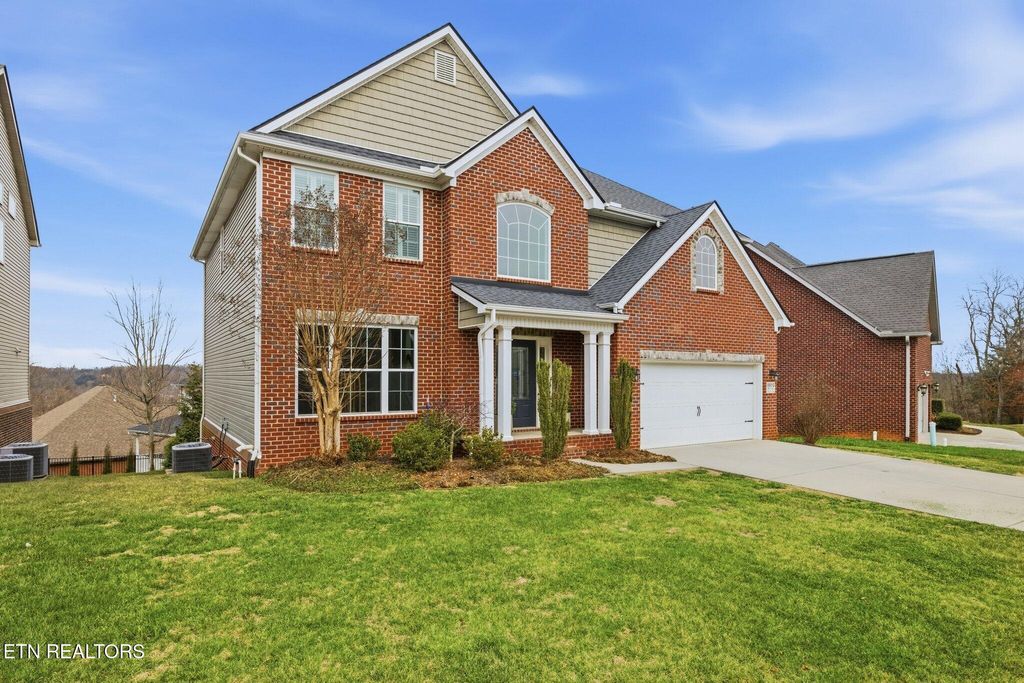 Photo of 9915 Winding Hill Lane, Knoxville, TN 37931 (MLS # 1328625)