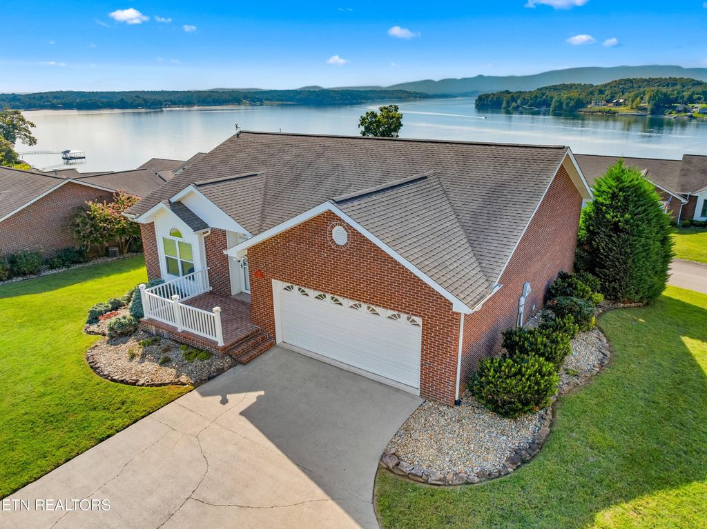 Photo of 1241 Bennington Way, Dandridge, TN 37725 (MLS # 1310054)