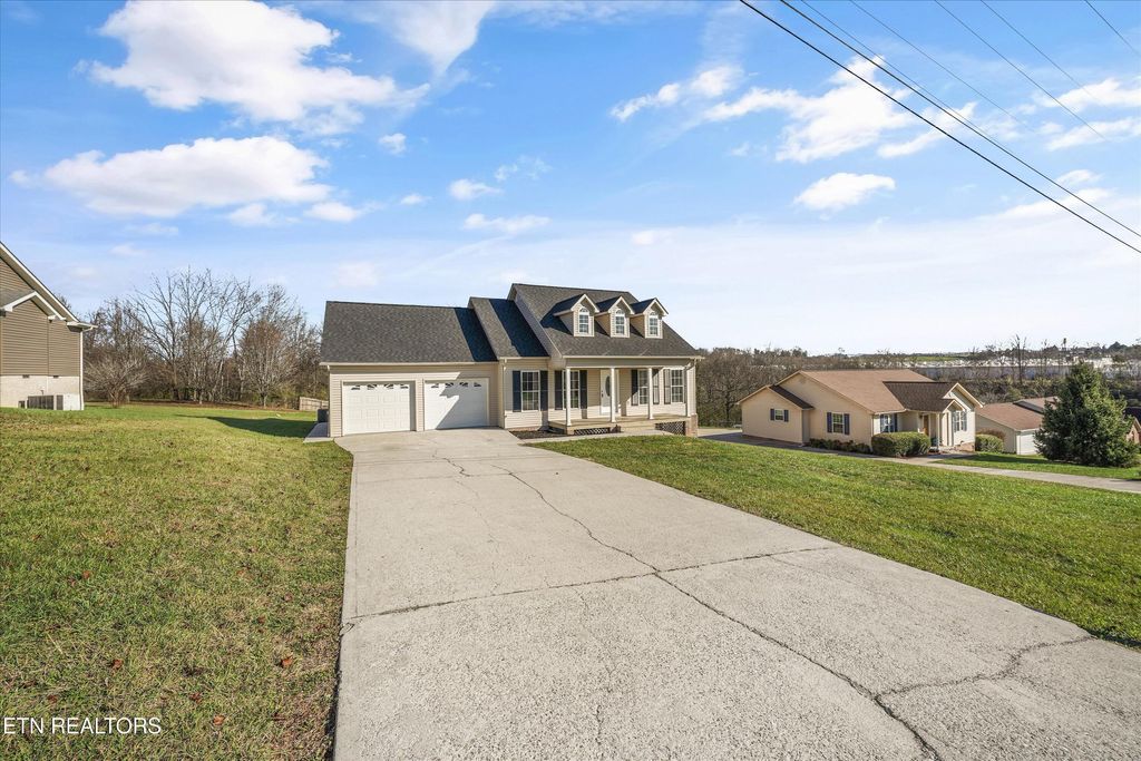Photo of 252 Perkins Lane, Jacksboro, TN 37757 (MLS # 1323116)