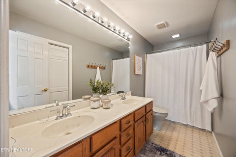Tiny photo for 900 View Harbour Rd, Knoxville, TN 37934 (MLS # 1358959)