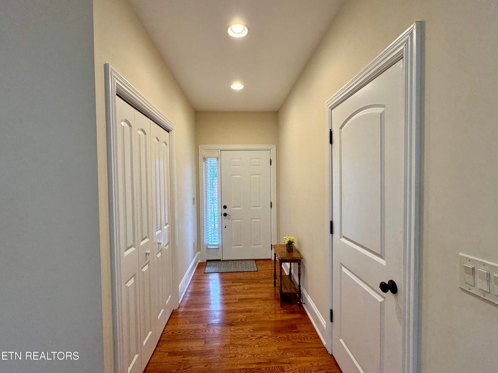 Photo of 213 Choowa TRCE, Loudon, TN 37774 (MLS # 1353389)