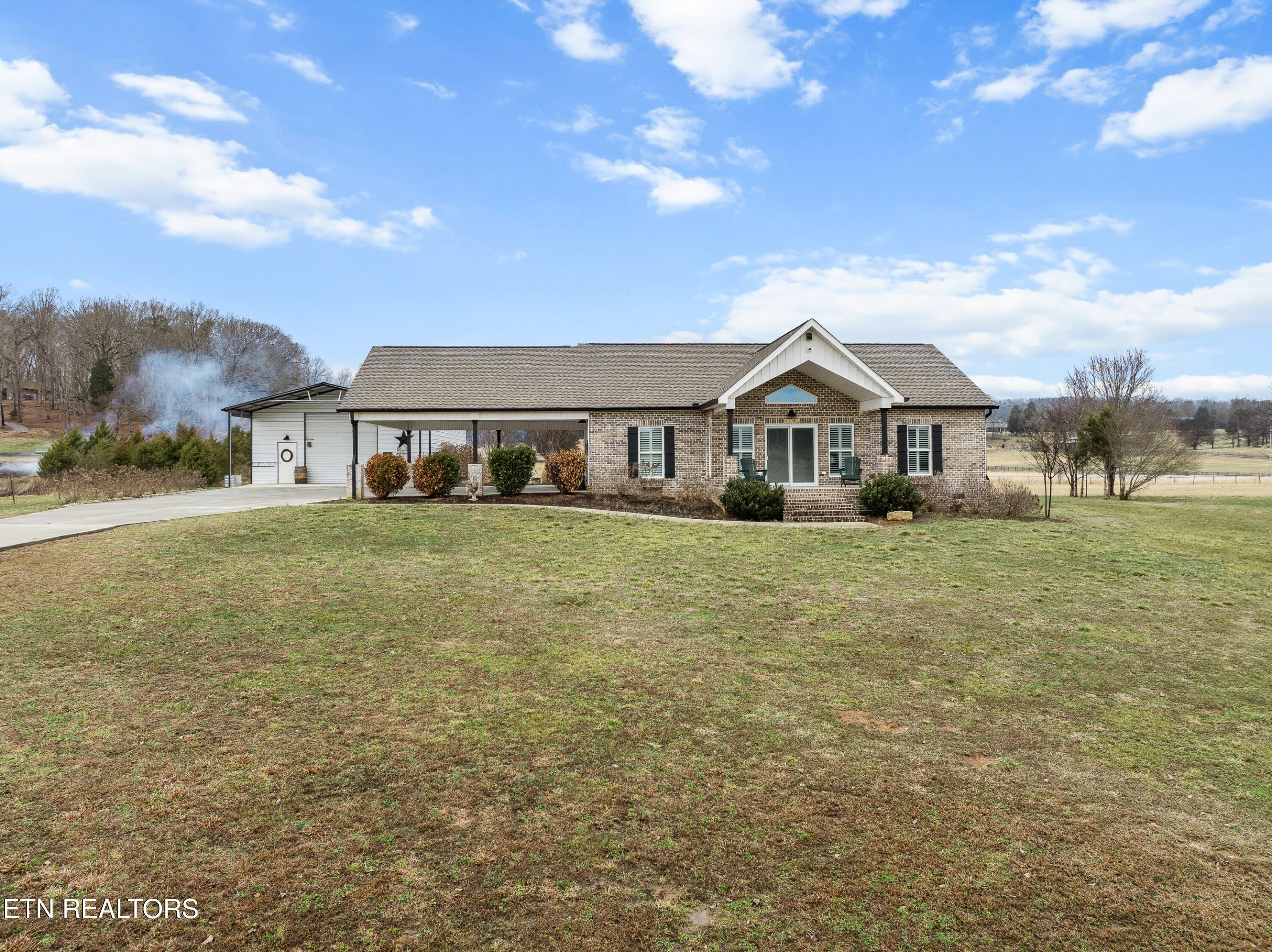 1015 Martin Mill Pike