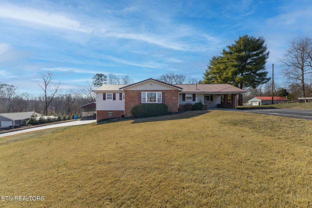 Photo of 781 West Lane, Lenoir City, TN 37771 (MLS # 1325007)