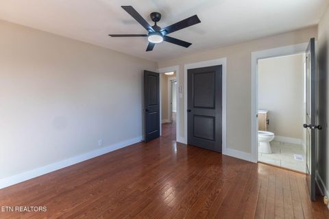 Tiny photo for 781 West Lane, Lenoir City, TN 37771 (MLS # 1325007)