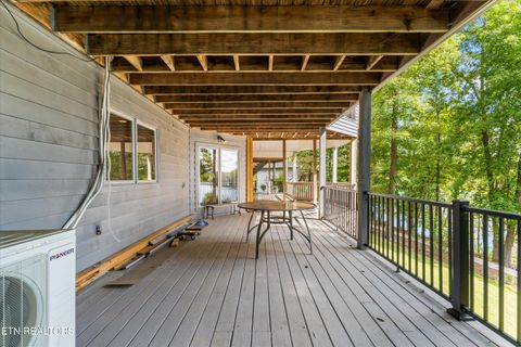 Tiny photo for 489 Fox Lake Lane, LaFollette, TN 37766 (MLS # 1319860)