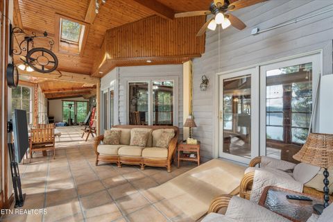 Tiny photo for 489 Fox Lake Lane, LaFollette, TN 37766 (MLS # 1319860)