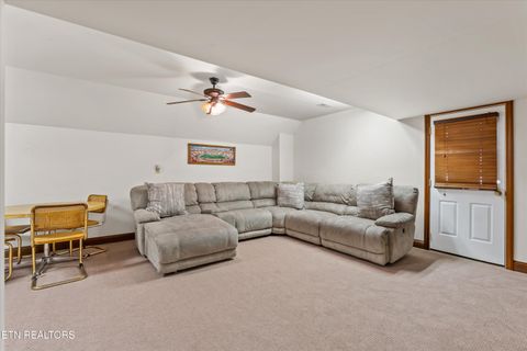 Tiny photo for 489 Fox Lake Lane, LaFollette, TN 37766 (MLS # 1319860)