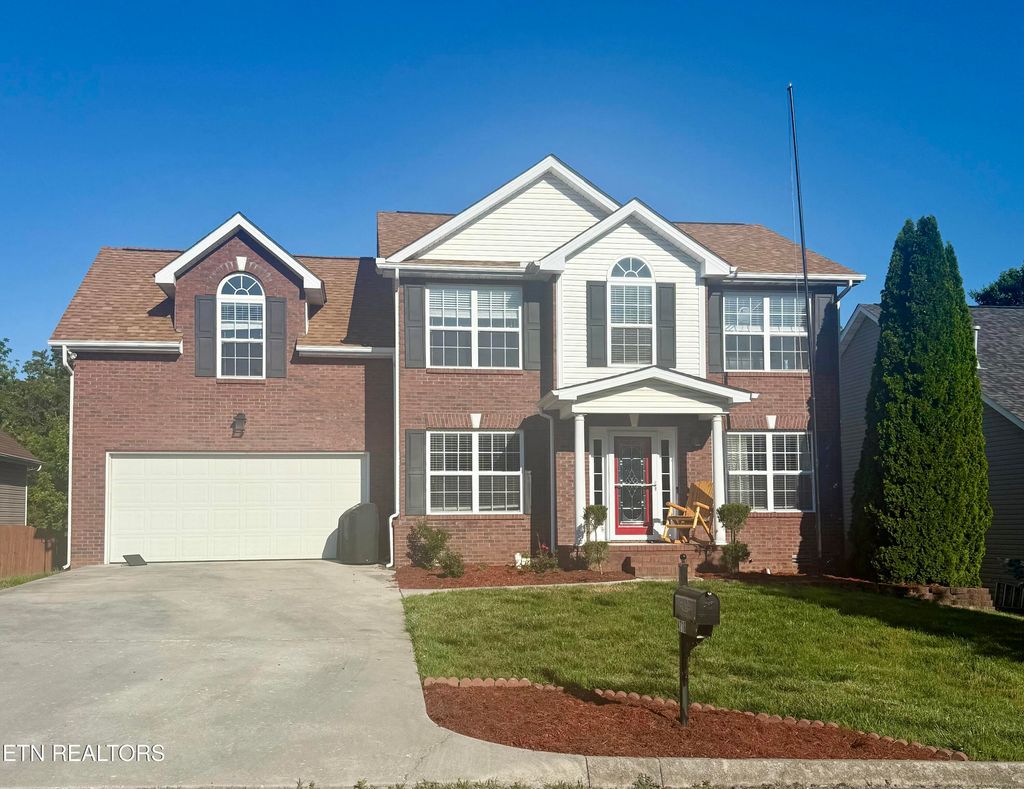 Photo of 4716 Creekrock Lane, Knoxville, TN 37918 (MLS # 1339639)