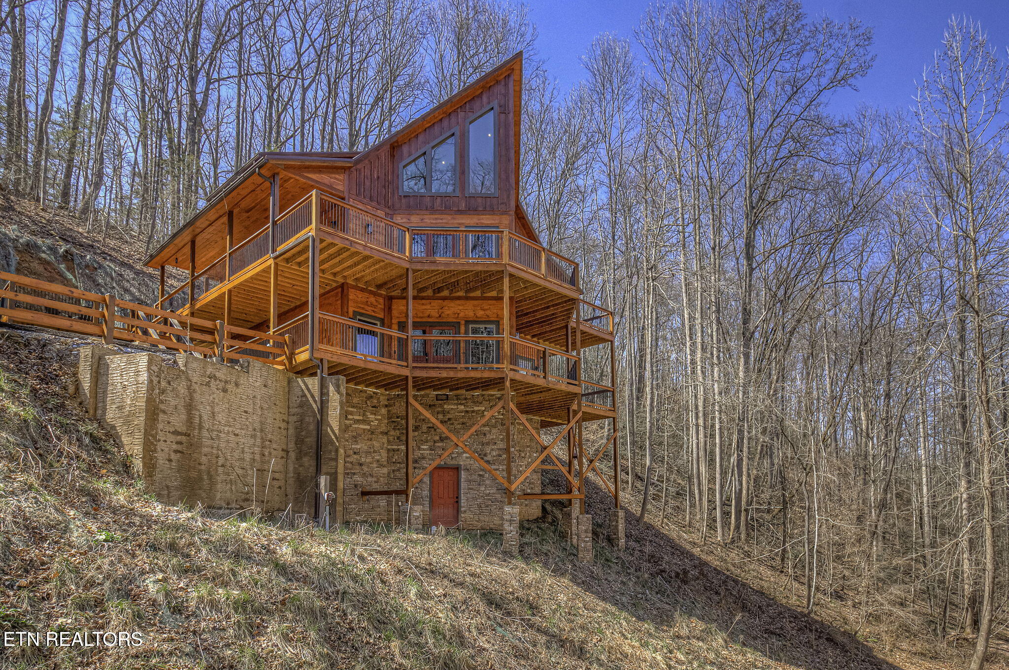 5172 Riversong Way