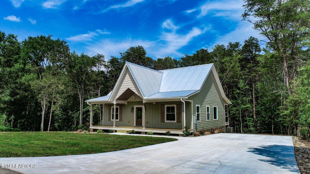 Photo of 1056 Old Newport Hwy, Dandridge, TN 37725 (MLS # 1305157)