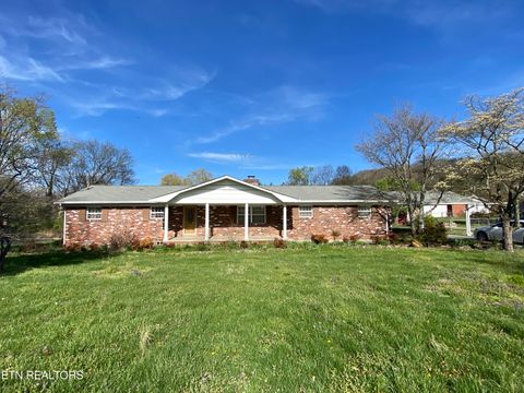 Photo of 415 Barberry Drive, Knoxville, TN 37912 (MLS # 1338971)