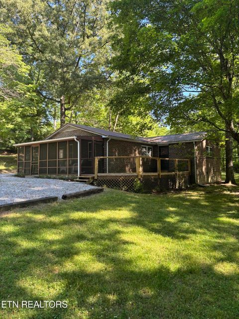 Photo of 112 Tanasi Lane, Andersonville, TN 37705 (MLS # 1341314)