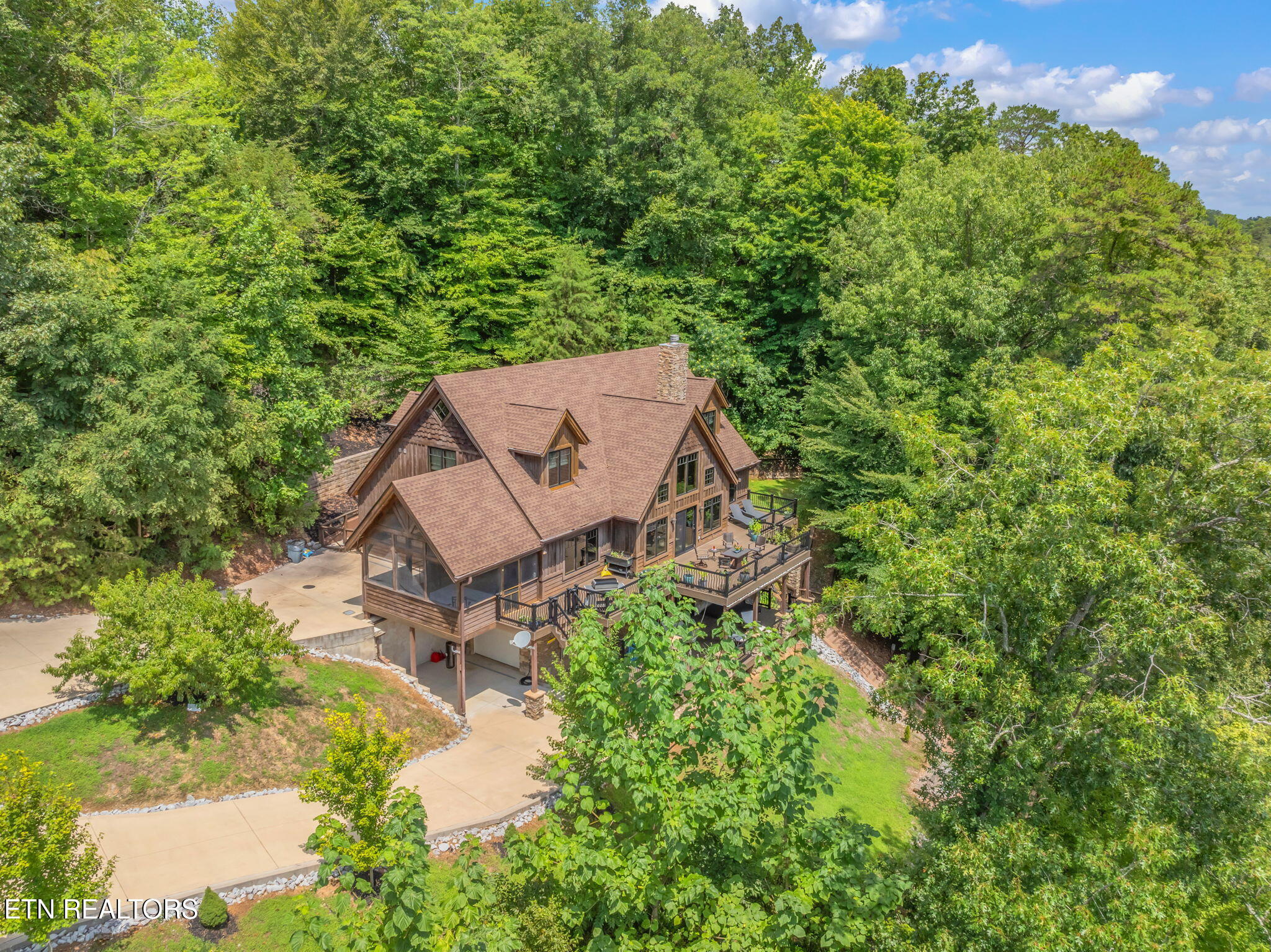 168 Rockfish Point