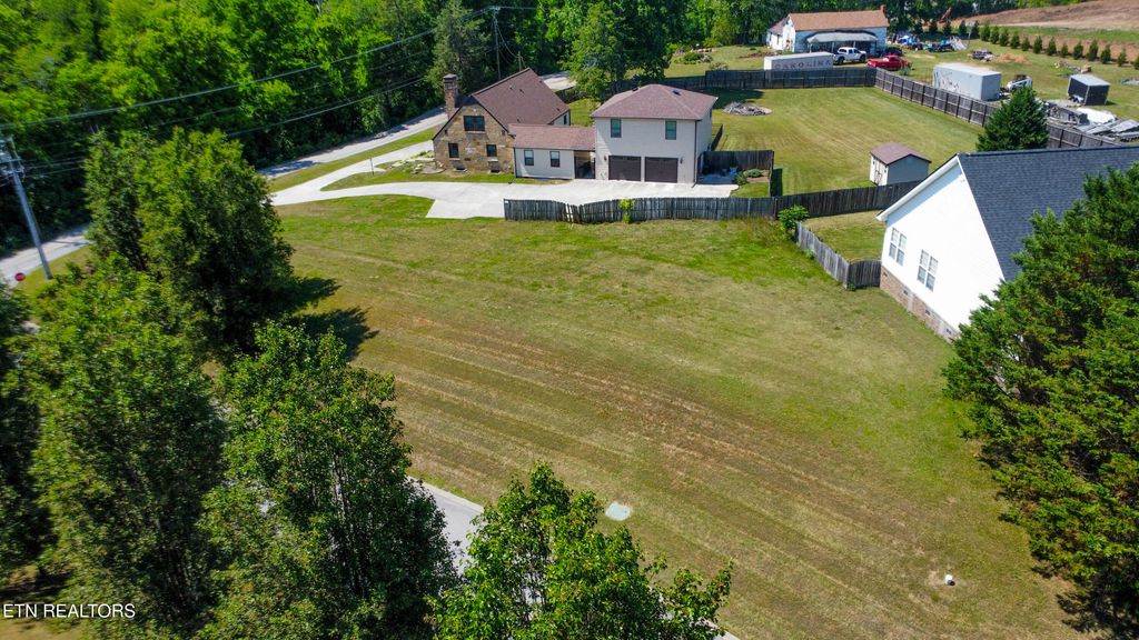 Photo of 7860 Mendonhall Estates Blvd, Knoxville, TN 37938 (MLS # 1343764)