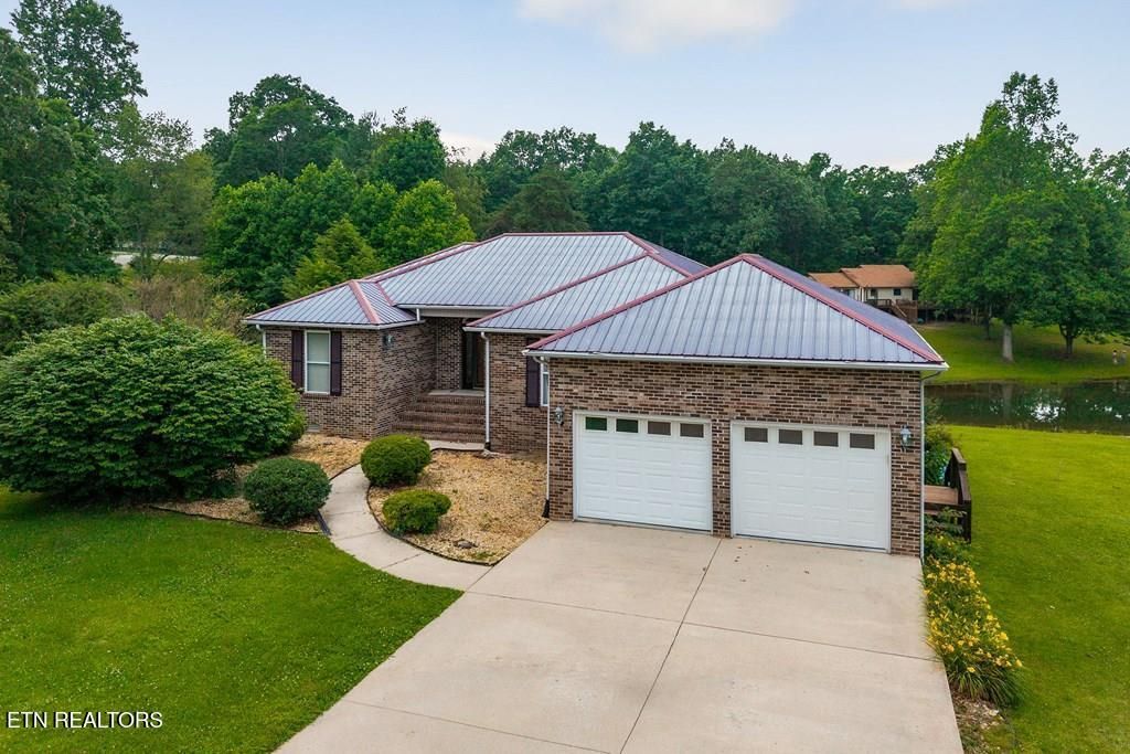 Photo of 296 IDLEWILD DR. Drive, Sparta, TN 38583 (MLS # 1323851)