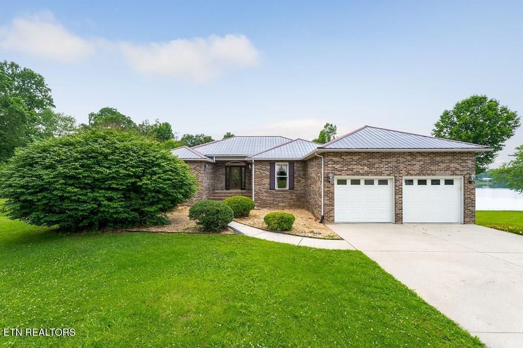 Photo of 296 IDLEWILD DR. Drive, Sparta, TN 38583 (MLS # 1323851)