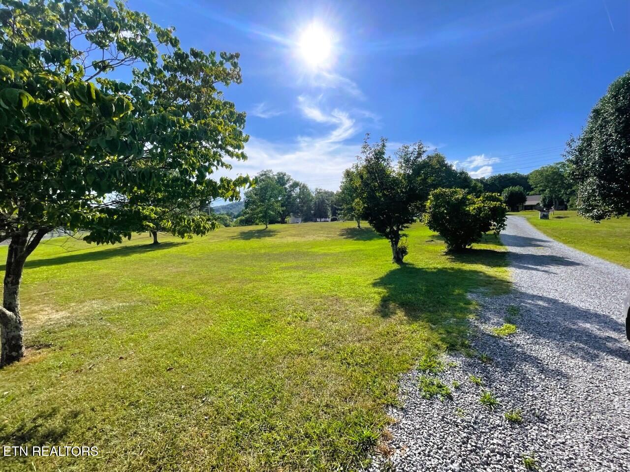 3245 Hinds Creek Rd