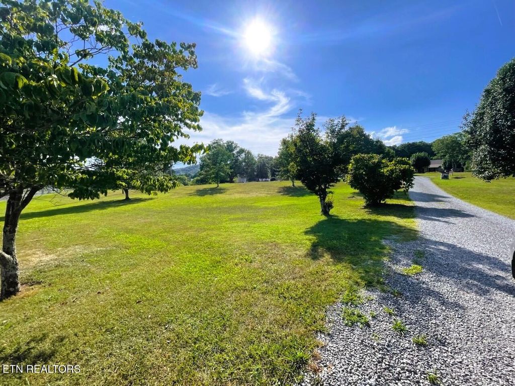 Photo of 3245 Hinds Creek Rd, Heiskell, TN 37754 (MLS # 1308620)