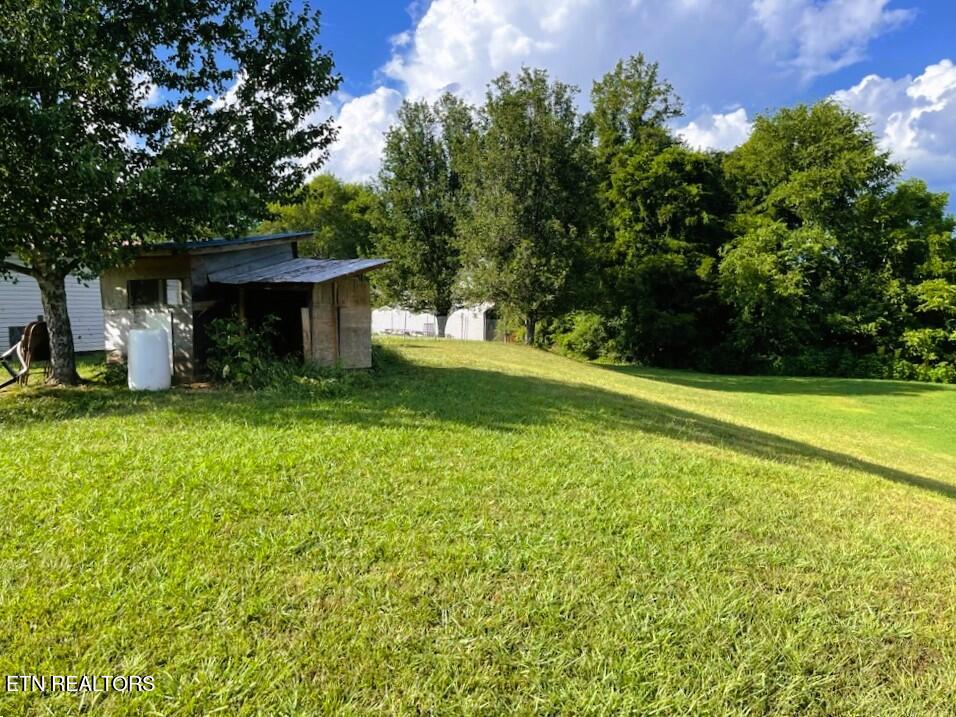 3245 Hinds Creek Rd