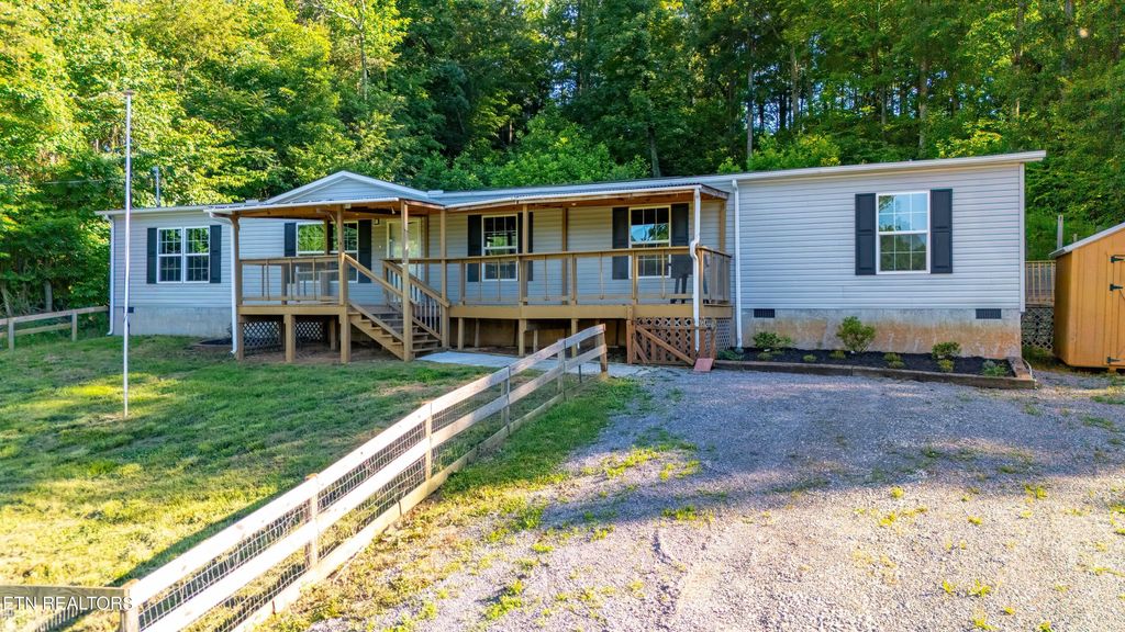 Photo of 1591 Trig Long Rd, Dandridge, TN 37725 (MLS # 1343629)