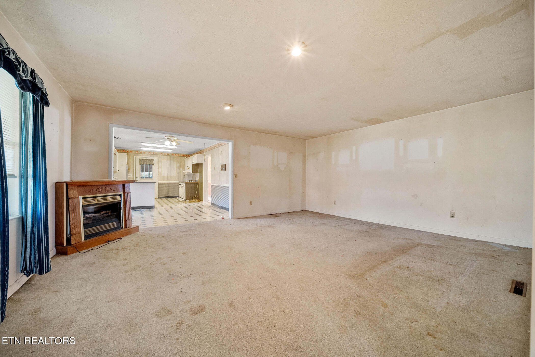 2250 Old Parrottsville Hwy
