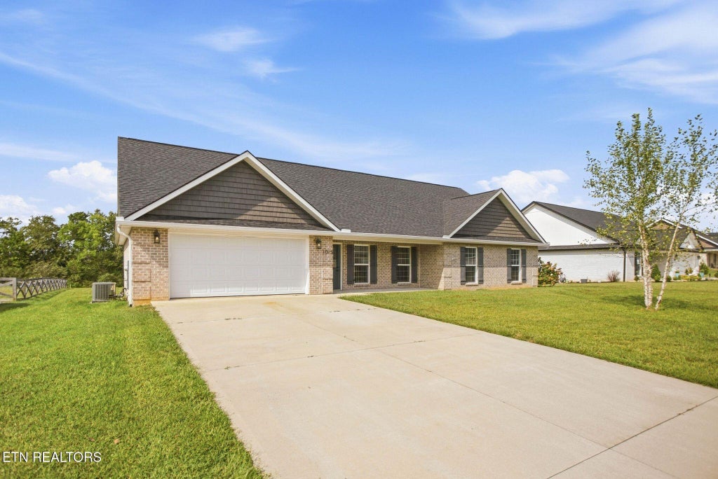 Photo of 1015 Pathways Drive, Seymour, TN 37865 (MLS # 1356764)