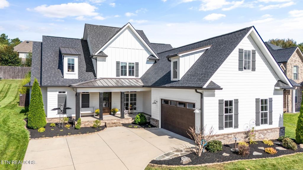 Photo of 12725 Edgebrook Way, Knoxville, TN 37922 (MLS # 1317492)