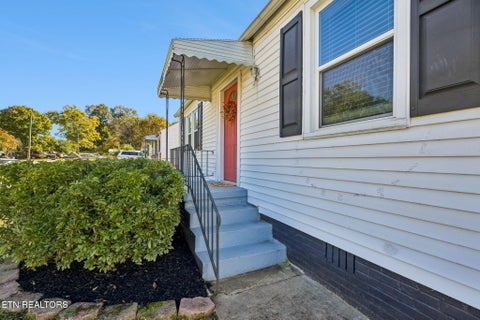 Tiny photo for 1906 Earl Ave, Knoxville, TN 37920 (MLS # 1359556)