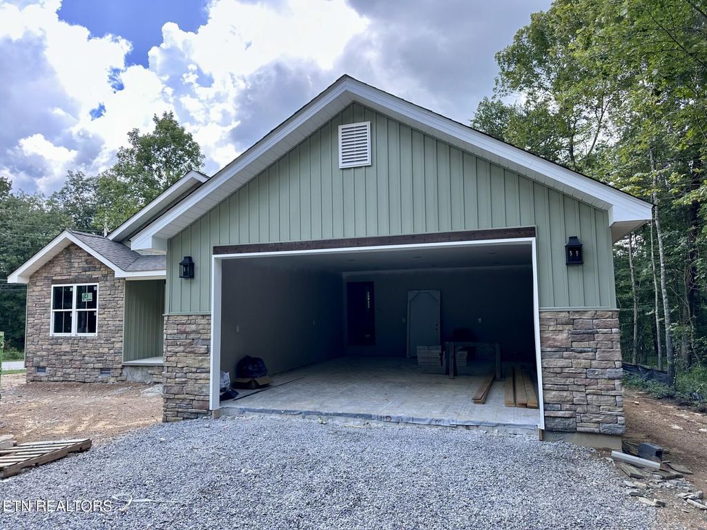 Photo of 154 Adler Lane, Crossville, TN 38558 (MLS # 1307413)