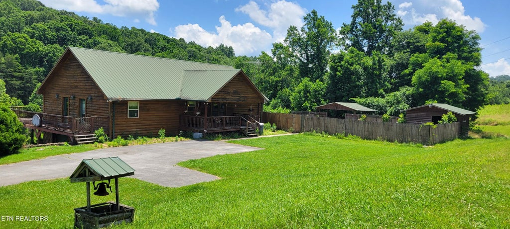 Photo of 151 Rolen Rd, New Tazewell, TN 37825 (MLS # 1344222)