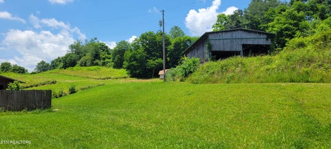 Tiny photo for 151 Rolen Rd, New Tazewell, TN 37825 (MLS # 1344222)
