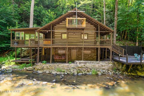 Tiny photo for 2171 Wears Valley Rd, Sevierville, TN 37862 (MLS # 1348952)