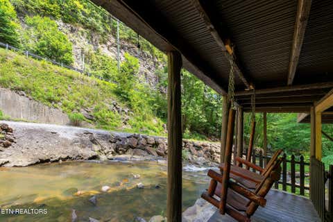 Tiny photo for 2171 Wears Valley Rd, Sevierville, TN 37862 (MLS # 1348952)