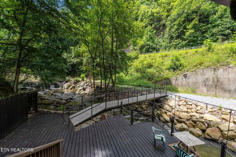 Tiny photo for 2171 Wears Valley Rd, Sevierville, TN 37862 (MLS # 1348952)