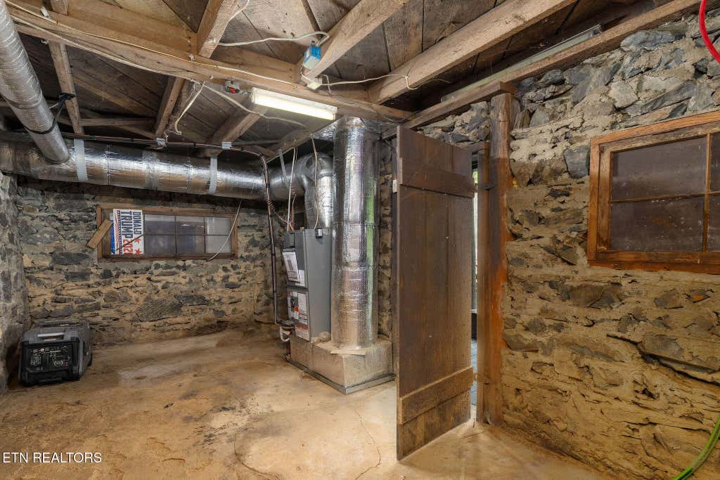 Photo of 2171 Wears Valley Rd, Sevierville, TN 37862 (MLS # 1348952)