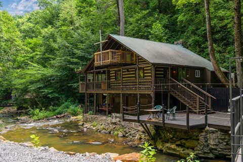 Tiny photo for 2171 Wears Valley Rd, Sevierville, TN 37862 (MLS # 1348952)
